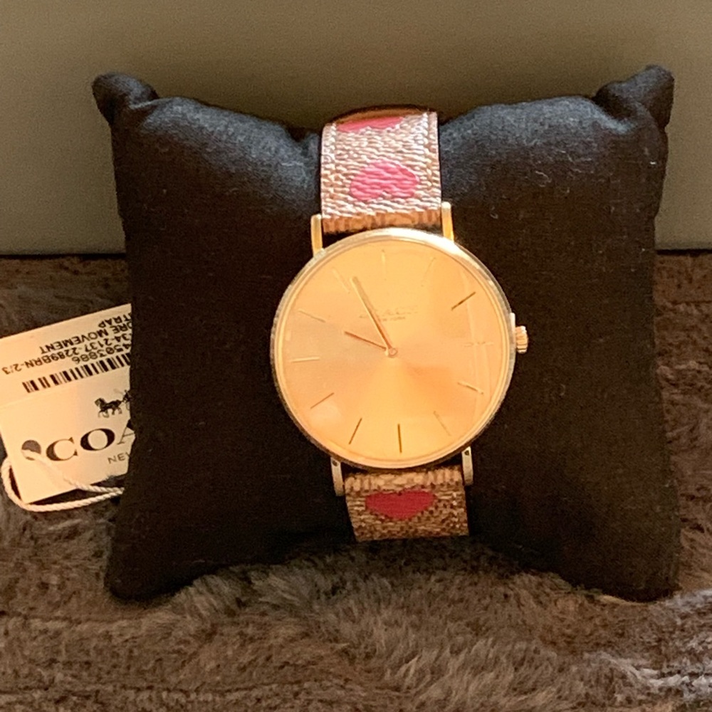 Coach Heart Perry Brown Leather Vintage Watch - New With Box - Picture 2 of 10